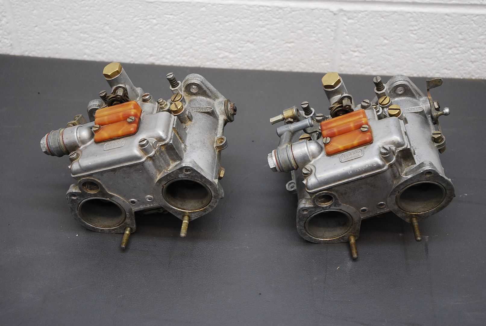 Dellorto Dhla 40 F Pair Of Carbs Alfa Romeo Forums 6448